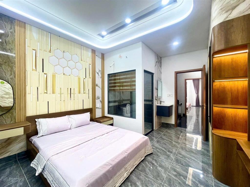 Chính chủ bán nhà 3 tấm  sổ riêng  hỗ trợ vay ngân hàng  nhà mới 100%