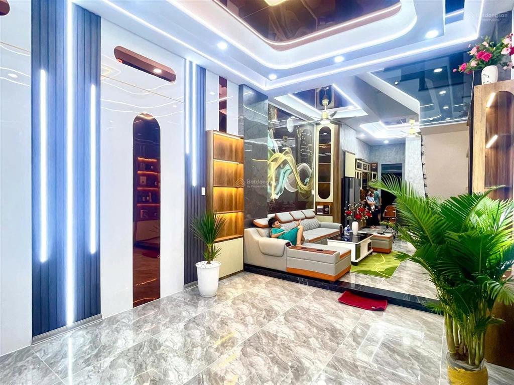 Chính chủ bán nhà 3 tấm  sổ riêng  hỗ trợ vay ngân hàng  nhà mới 100%