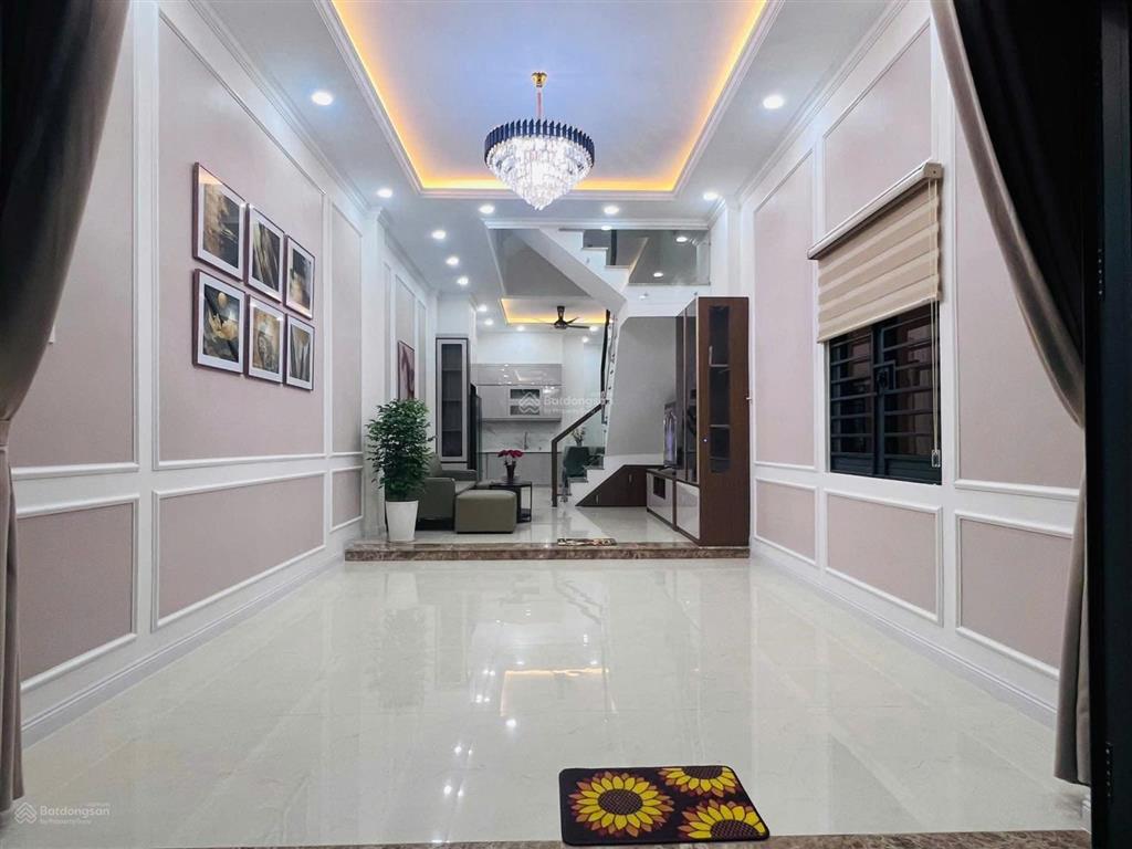 Cần bán nhà riêng căn góc 2 mặt tiền, sổ sẵn, hỗ trợ vay ngân hàng