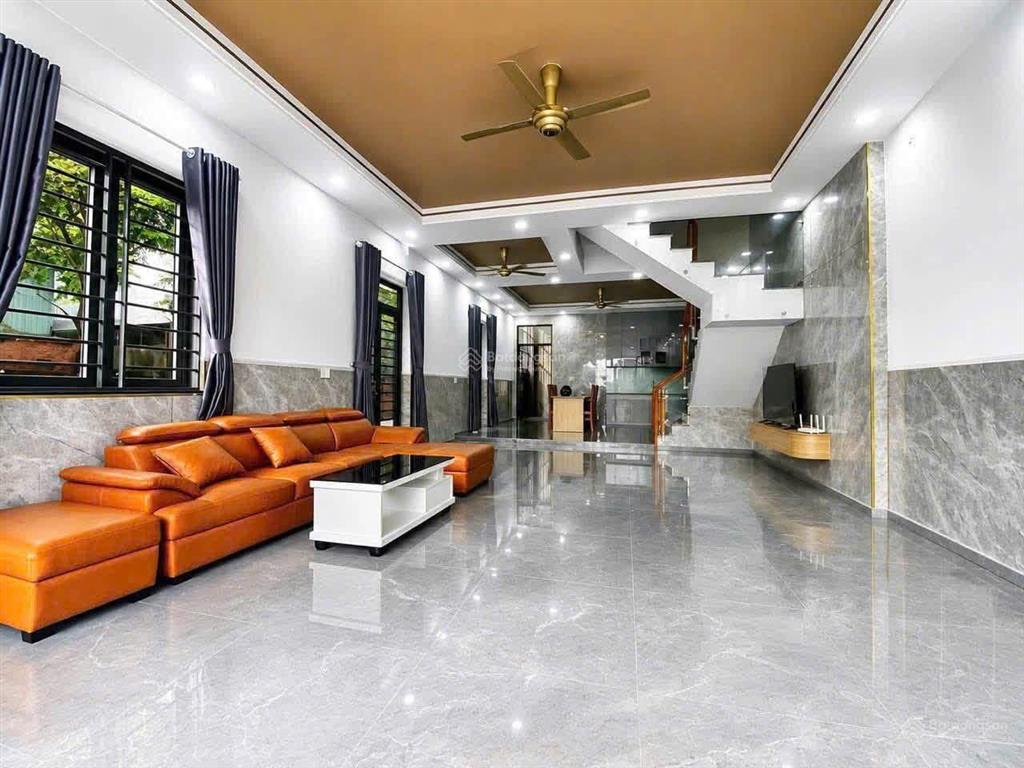 Cho thuê nhà 3 tấm  đoạn liên huyện và phan đình giót