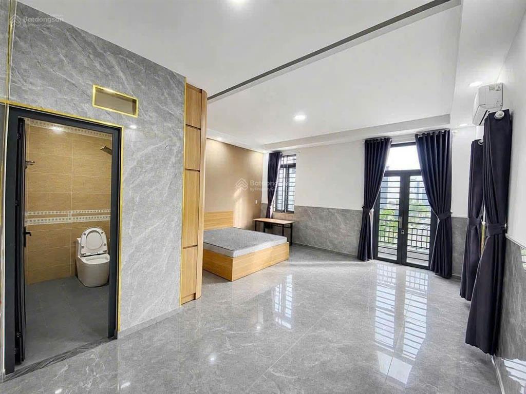 Cho thuê nhà 3 tấm  đoạn liên huyện và phan đình giót