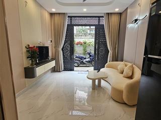 Nhà 1/ shr trương thị hoa cách 20m ra mặt tiền giá 3.3tỉ