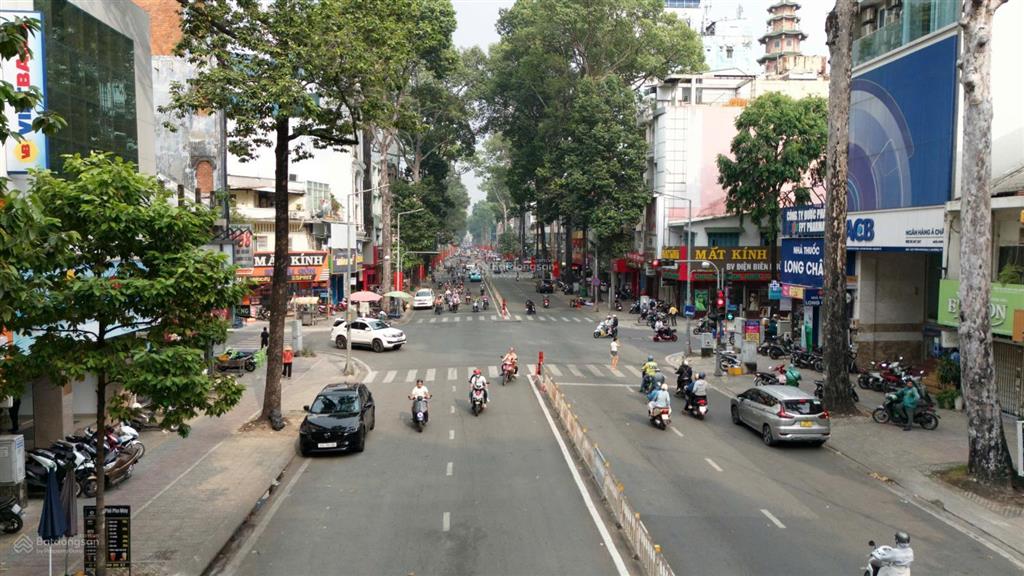 Bán nhà mt trần hưng đạo  p7 quận 5  dt 8x20m cn đủ 160m2 hđt ngân hàng thuê 220tr/th giá 79 tỷ
