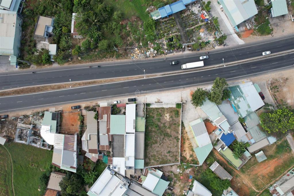 Bán đất tại quốc lộ 1a, trường chinh, 5,55 tỷ, 663m2, mặt tiền 20m, pháp lý đầy đủ
