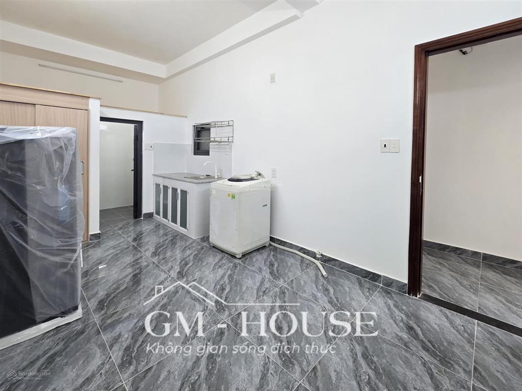 Cho thuê phòng trọ 20m2 tại đào duy anh, 4,5 triệu, đầy đủ tiện nghi