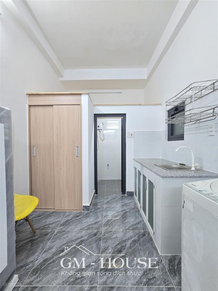 Cho thuê phòng trọ 20m2 tại đào duy anh, 4,5 triệu, đầy đủ tiện nghi