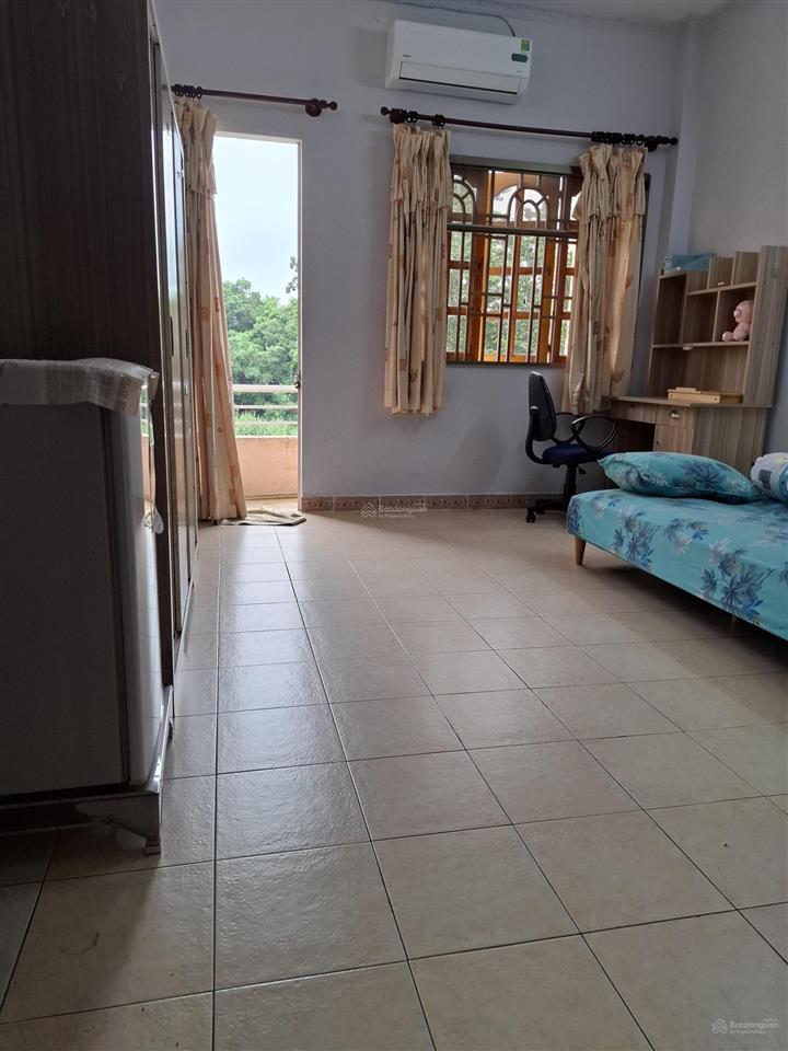 Cho nữ thuê phòng 24m2 full nội thất sát bên đại học uef cách vòng xoay đbp chỉ vài trăm mét bao rẻ