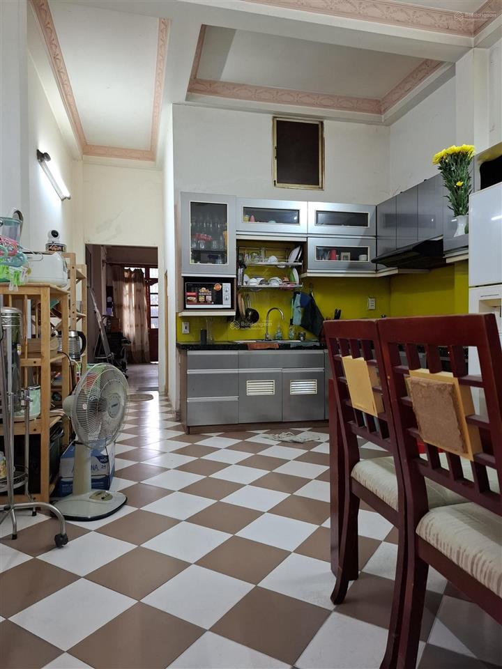 Cho nữ thuê phòng 24m2 full nội thất sát bên đại học uef cách vòng xoay đbp chỉ vài trăm mét bao rẻ