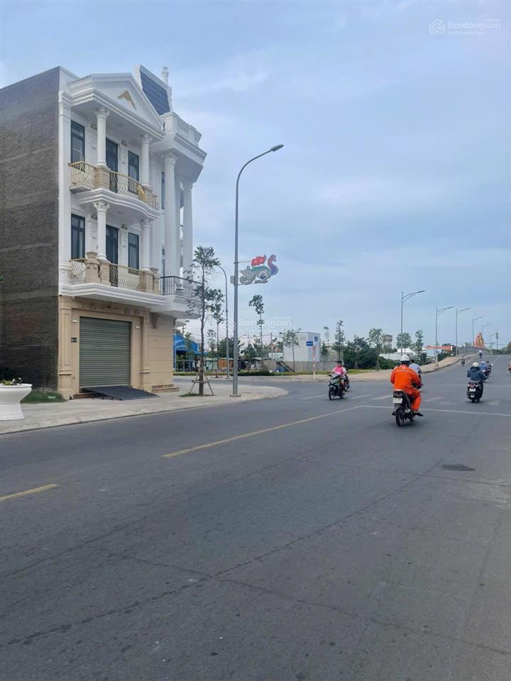 Bán đất đường nguyễn trọng dân  trung tâm thành phố gò công
