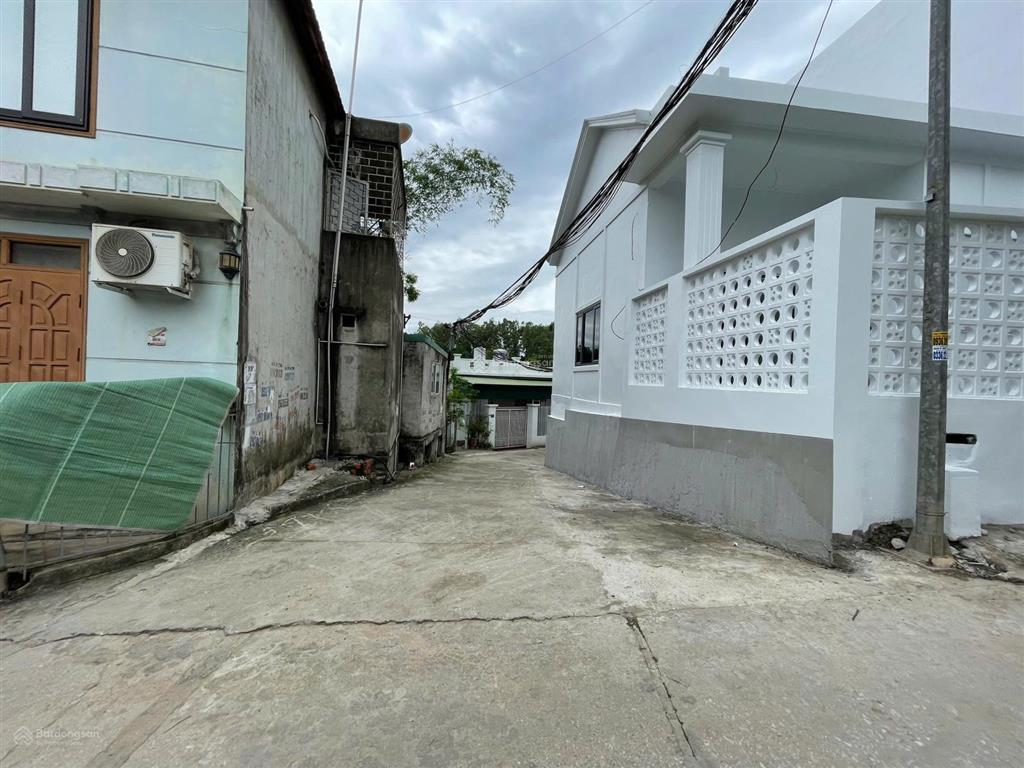 Bán duy nhất ô đất hà khẩu xe limosin vào tận nơi quay đầu, ngõ oto tận nơi. đất vuông vắn nở hậu