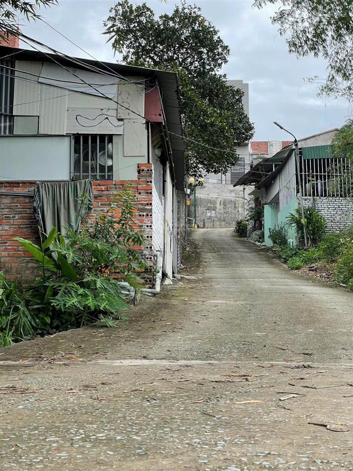 Bán duy nhất ô đất hà khẩu xe limosin vào tận nơi quay đầu, ngõ oto tận nơi. đất vuông vắn nở hậu