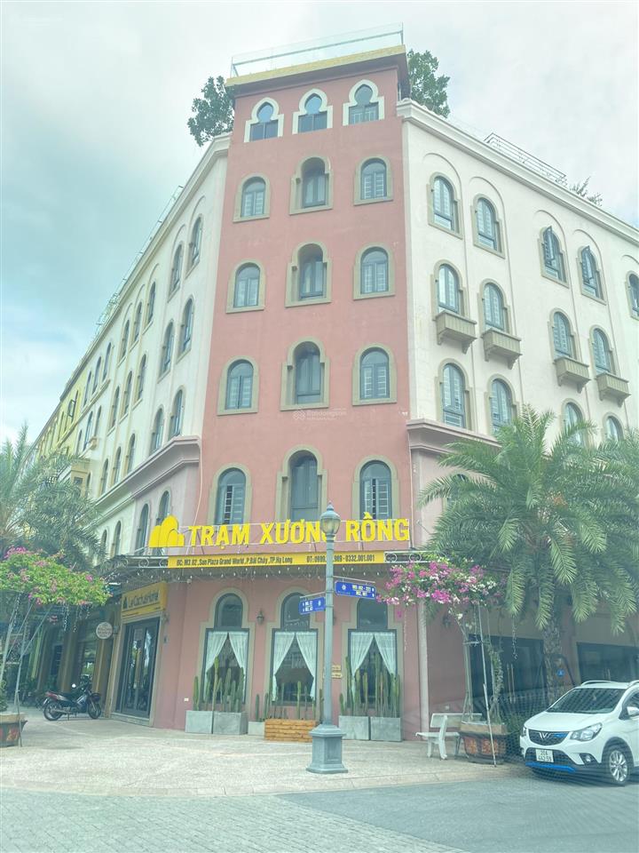 Bán shophouse phố đi bộ mới làm khách sạn, chia 16 phòng giá rẻ nhất dự án, đã có sổ đỏ chính chủ!