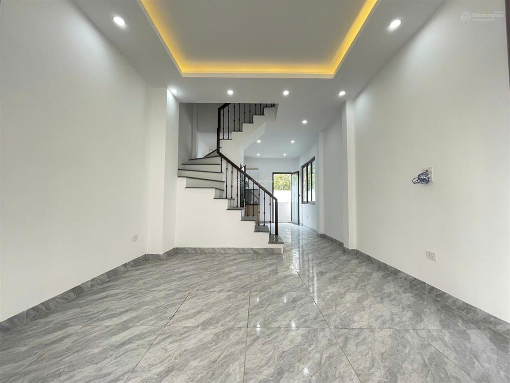Cắt lỗ chủ nhà cần tiền cắt lỗ sâu căn tại thanh oai 32m2x4t/ô tô đỗ sát nhà/ở hay đầu tư rất tốt