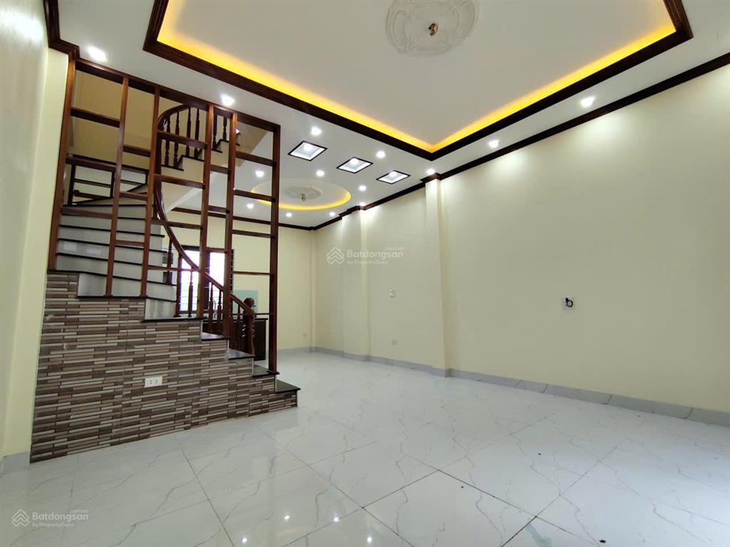 Bán nhà xây hiện đại, thoáng trướcsau, ô tô đỗ cửa như ảnh, 50m ra thẳng ql6 35m2x4t,4pn/ảnh thật
