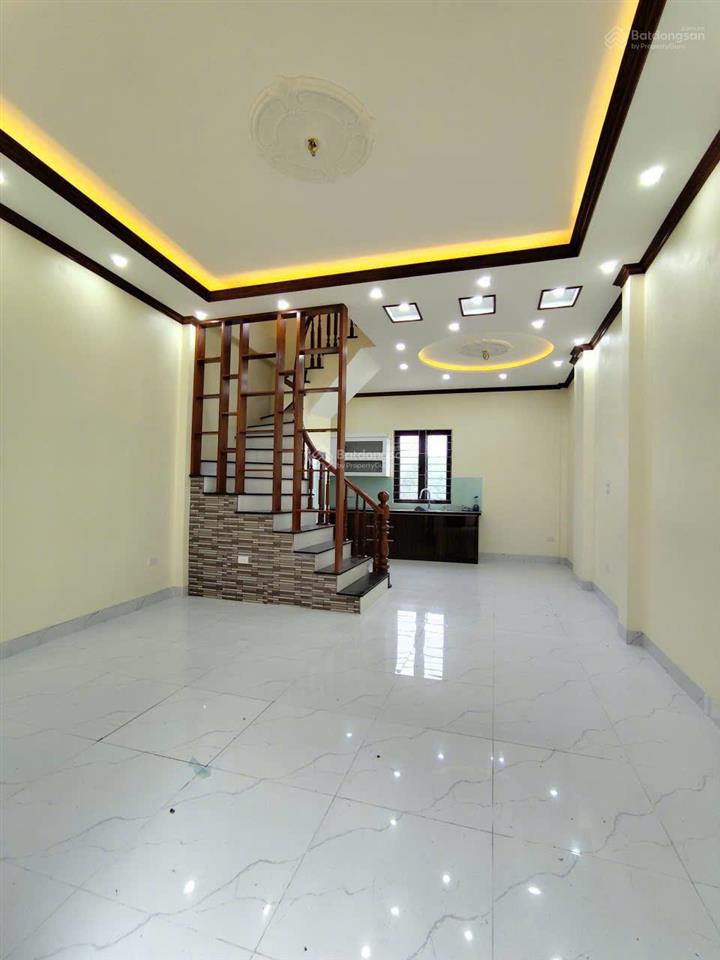 Bán nhà xây hiện đại, thoáng trướcsau, ô tô đỗ cửa như ảnh, 50m ra thẳng ql6 35m2x4t,4pn/ảnh thật