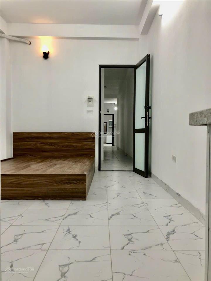 Nhà cho thuê ccmn phố xốm, gần đh đại nam 40m ra đg ôtô tránh 64m2x 5t/9 phòng+thang máy~ dt450/năm