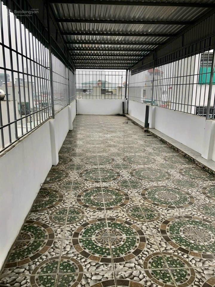Nhà cho thuê ccmn phố xốm, gần đh đại nam 40m ra đg ôtô tránh 64m2x 5t/9 phòng+thang máy~ dt450/năm