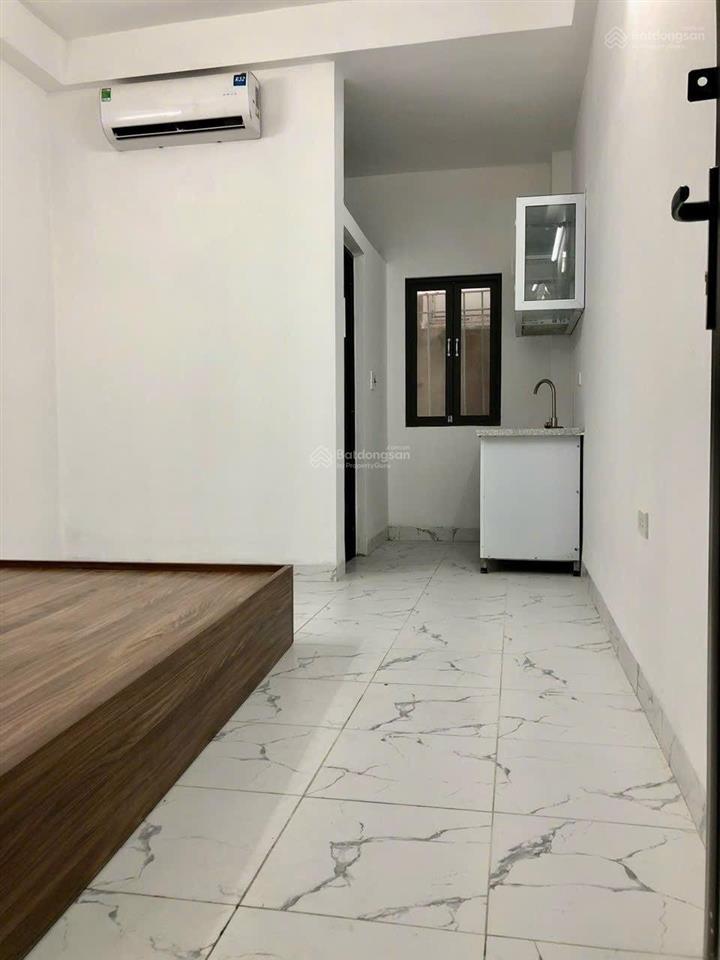 Nhà cho thuê ccmn phố xốm, gần đh đại nam 40m ra đg ôtô tránh 64m2x 5t/9 phòng+thang máy~ dt450/năm