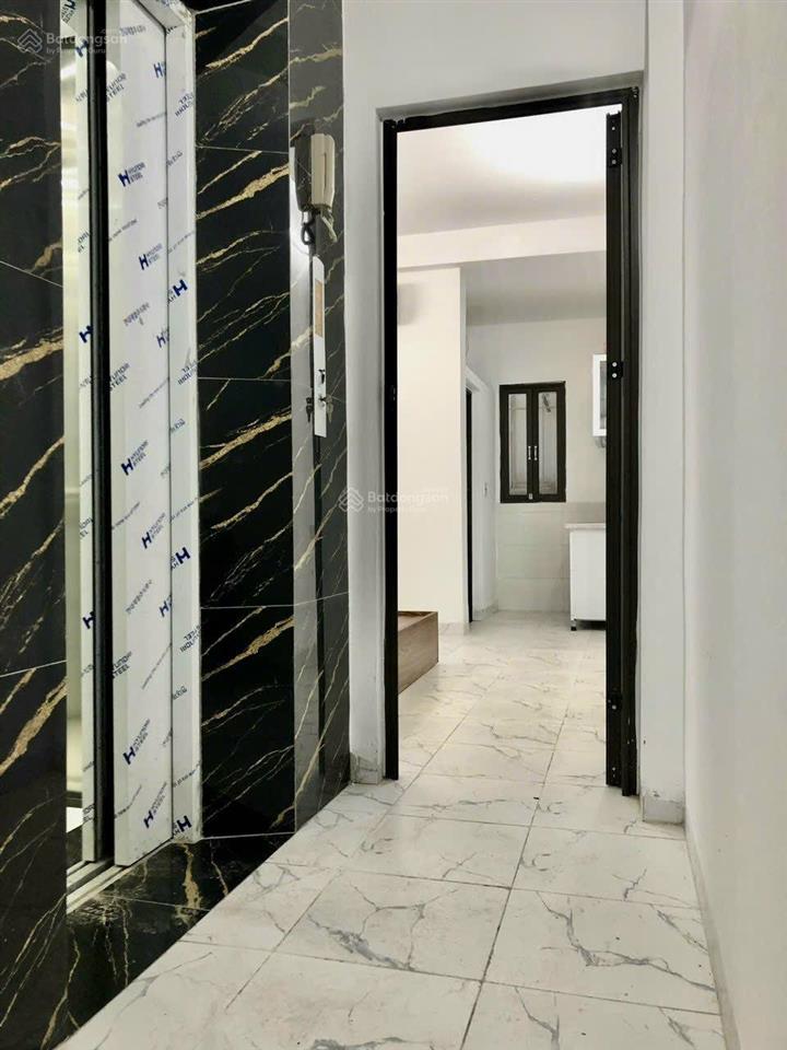 Nhà cho thuê ccmn phố xốm, gần đh đại nam 40m ra đg ôtô tránh 64m2x 5t/9 phòng+thang máy~ dt450/năm
