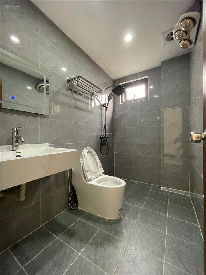 (ảnh thật 100%)nhà gần ngay thcs phụng châu mặt ngõ thông/ xây độc lập hiện đại/có gara ôtô 63m2x4t