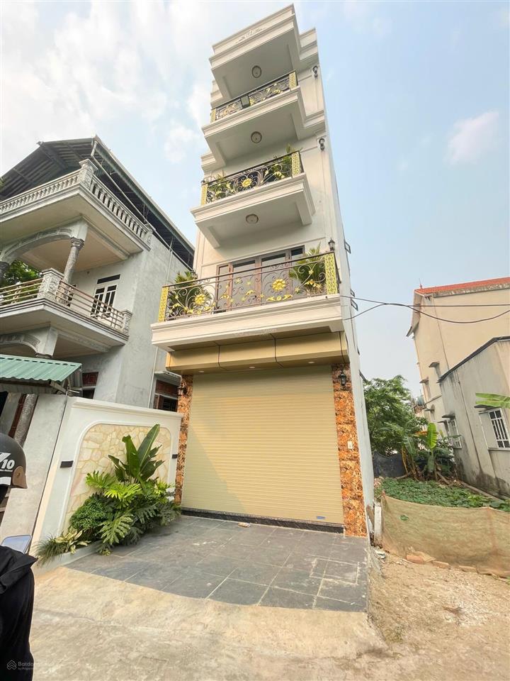 (ảnh thật 100%)nhà gần ngay thcs phụng châu mặt ngõ thông/ xây độc lập hiện đại/có gara ôtô 63m2x4t