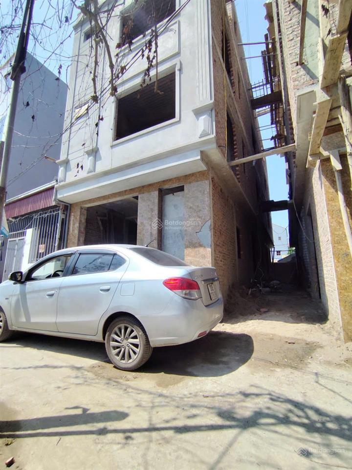 Nhà trong đê giá tốt nhất khu vực chương mỹ, biên giang cũ 32m2x4t/10m ra lối ôtô qua/ rất gần ql6