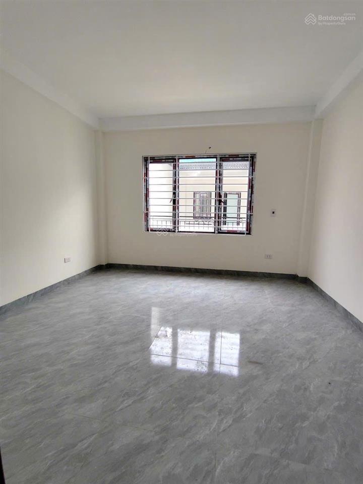 Nhà trong đê giá tốt nhất khu vực chương mỹ, biên giang cũ 32m2x4t/10m ra lối ôtô qua/ rất gần ql6