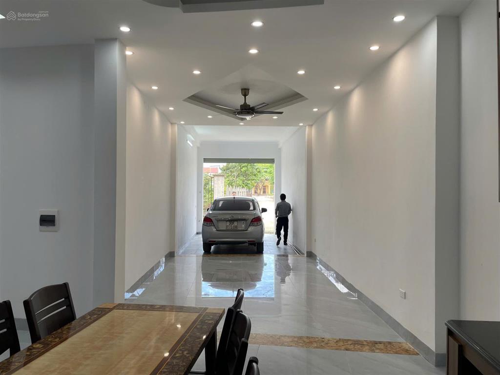Nhà 2 mặt tiền/2 mặt đường thông ôtô đi qua+thang máy 101m2x4 tầng/ngay gần cầu đại thành(ảnh thật)
