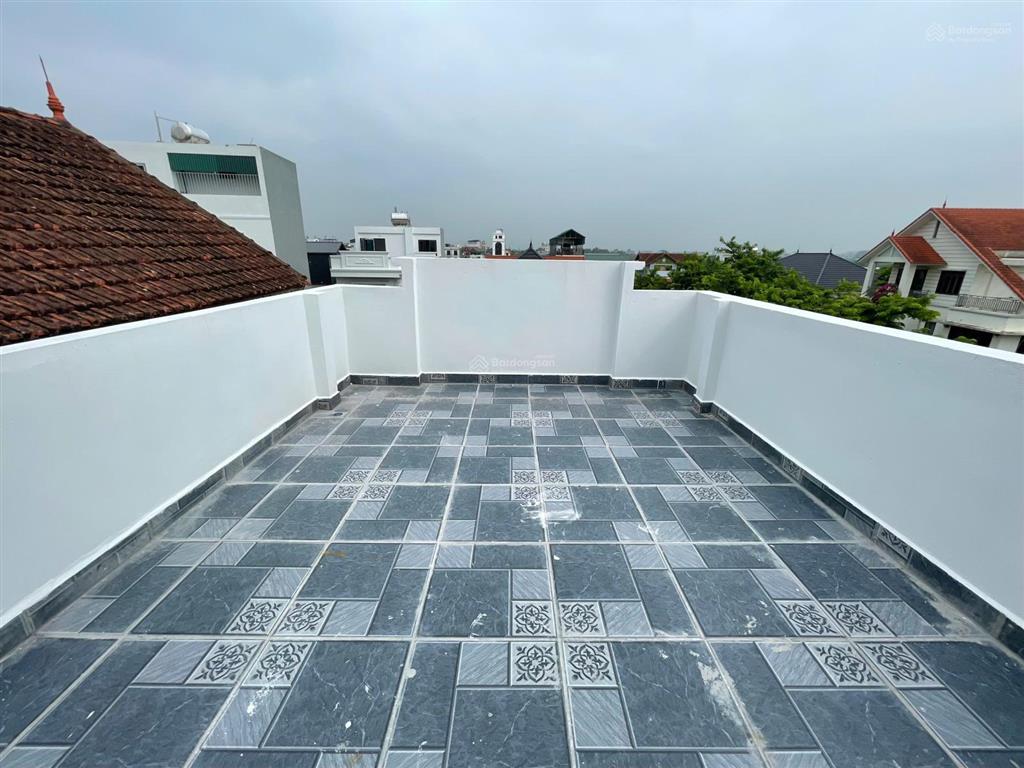 Biệt thự mini sân vườn đầy đủ, ô tô vào, gần đại lộ thăng long, 97m2 x 4 tầng (ảnh thật 100%)