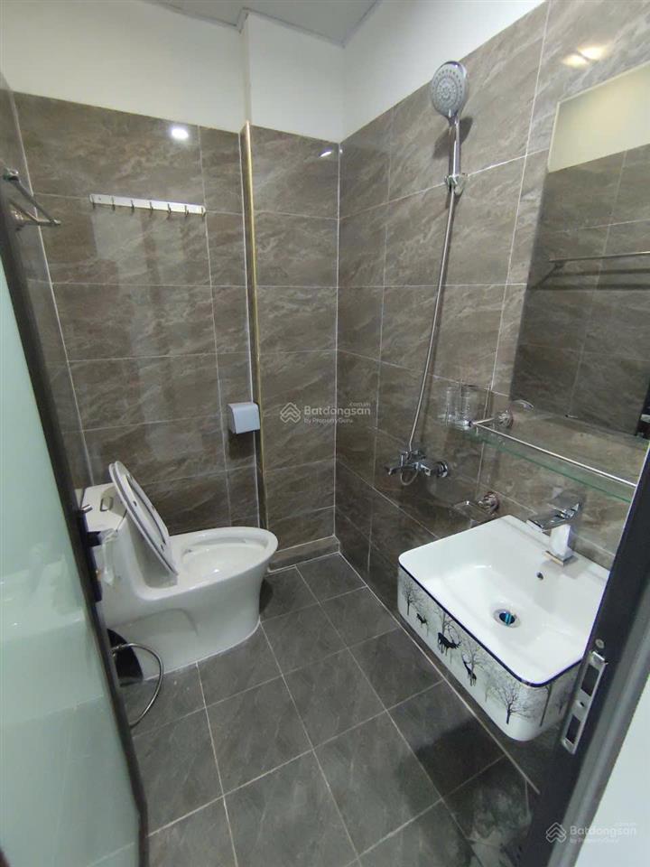 Bán nhà xây mới độc lập+hiện đại 33m2x5t đầu phố quang lãm, trung tâm phố xốm, gần ngay đh đại nam