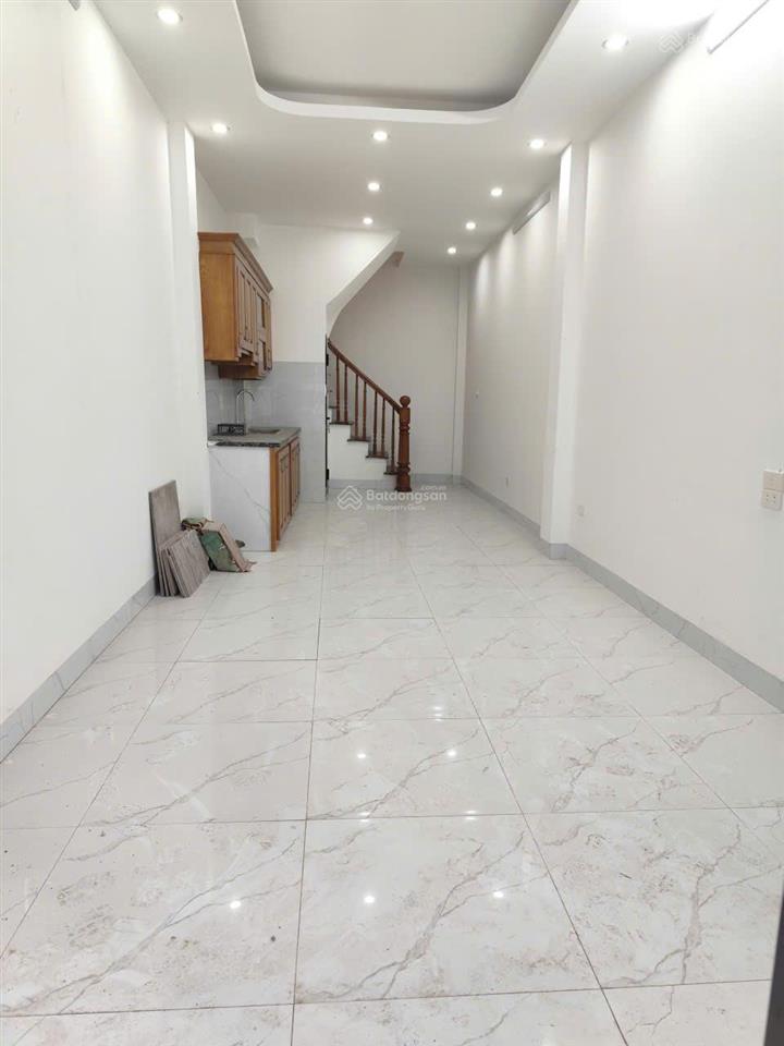Bán nhà xây mới độc lập+hiện đại 33m2x5t đầu phố quang lãm, trung tâm phố xốm, gần ngay đh đại nam