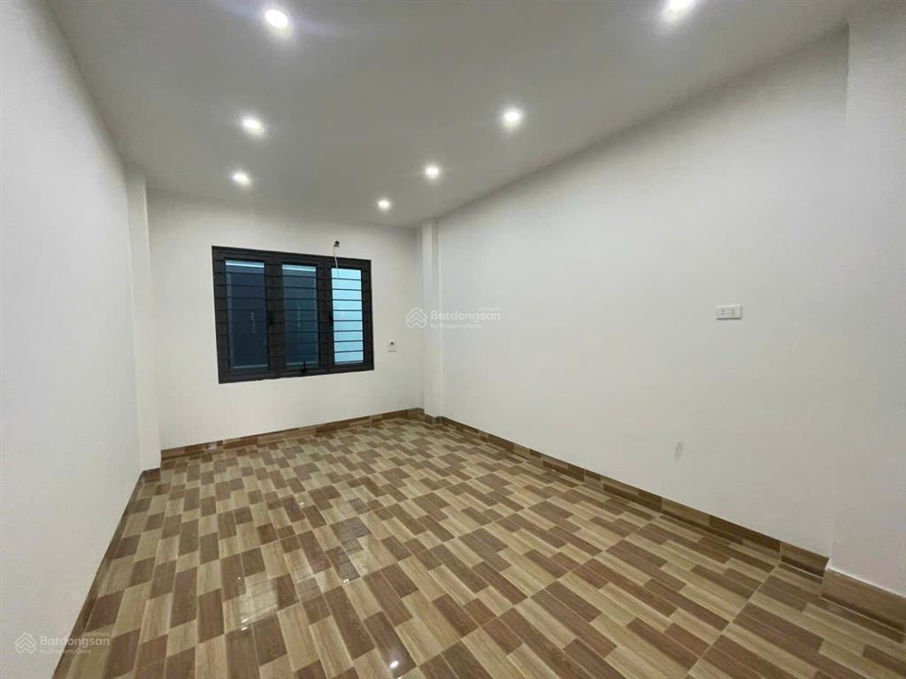 Chuyển nơi ở cần bán nhà trung tâm phú lương (ở/cho thuê đều tốt) 33m2x5 tầng, 3 ngủ