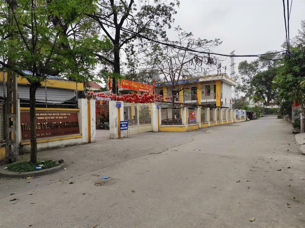 Bán mảnh đất 40m2 giá rẻ trong đê tại xã thanh oai vuông vắn, 30m ra đường ô tô tải qua
