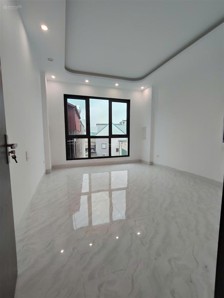 Bán nhà gần trường đh đại nam lô góc kinh doanh nhỏngõ thôngthang máy~35m2x6 tầng (ảnh thật)