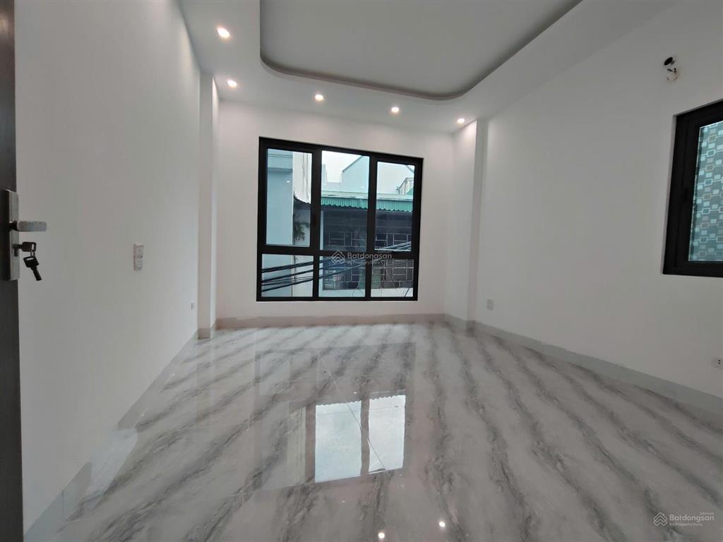 Bán nhà gần trường đh đại nam lô góc kinh doanh nhỏngõ thôngthang máy~35m2x6 tầng (ảnh thật)