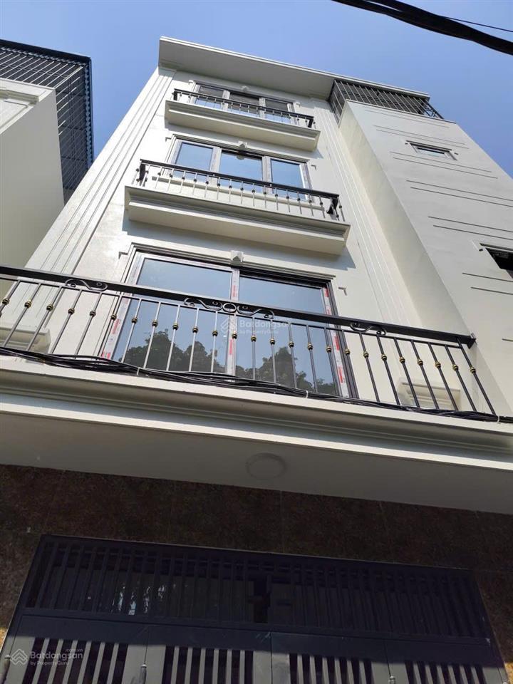 Bán cụm nhà xây mới hiện đại mặt ngõ thông ô tô qua~32m2x4 tầng, 500m ra mặt ql6 đang mở rộng