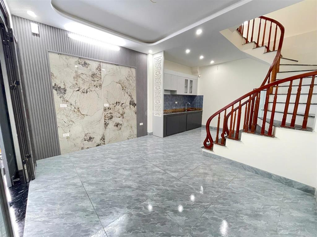 Bán cụm nhà xây mới hiện đại mặt ngõ thông ô tô qua~32m2x4 tầng, 500m ra mặt ql6 đang mở rộng
