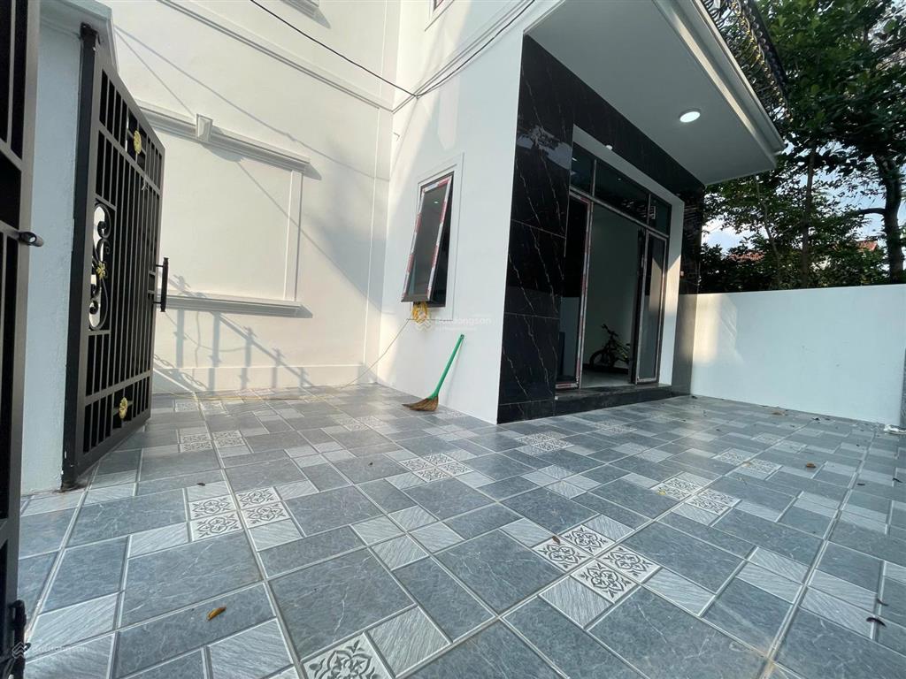 Biệt thự mini sân cổng riêng, phong cách hiện đại 85m2x4 tầng, 4 ngủ/ ô tô gửi ngày đêm cách 30m