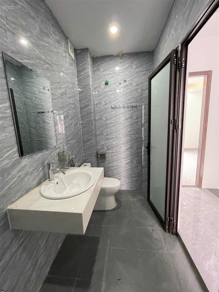 Bán biệt thự mini giá siêu tốt gần nvh độ chàngsân cổng riêng, ôtô vào, sân vườn sau làm tiểu cảnh