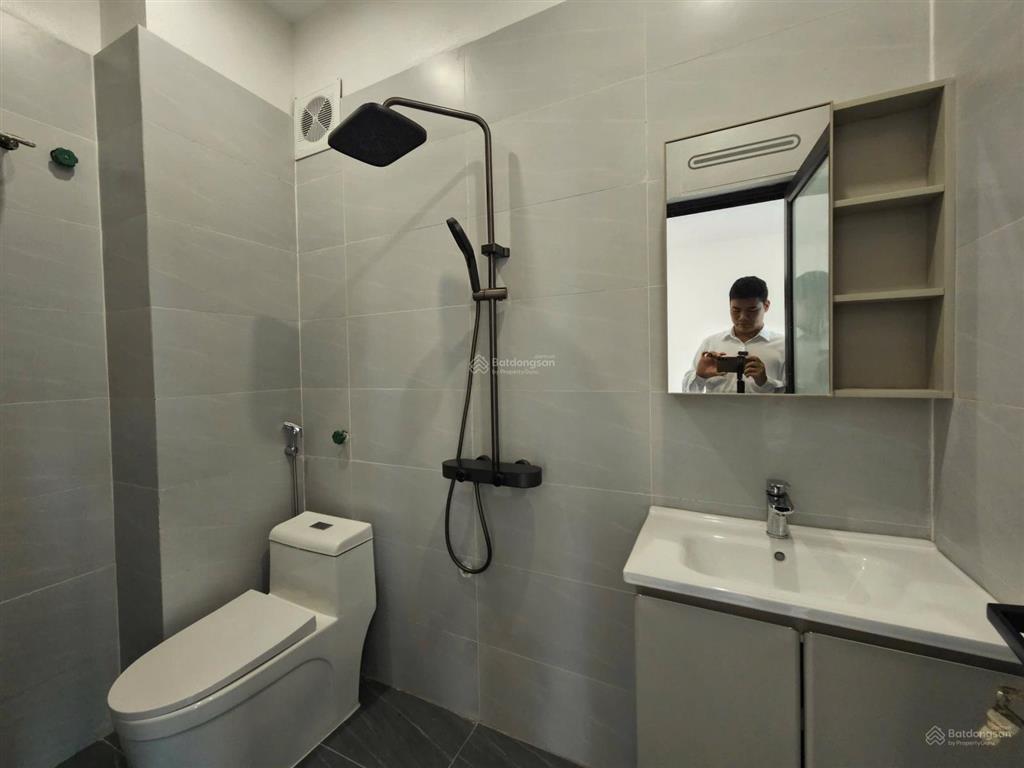 Nhà lô góc 2 thoáng+đường thông ô tô, xây độc lập+hiện đại gần đh sư phạm tdtt~68m2,4 tầng/ảnh thật
