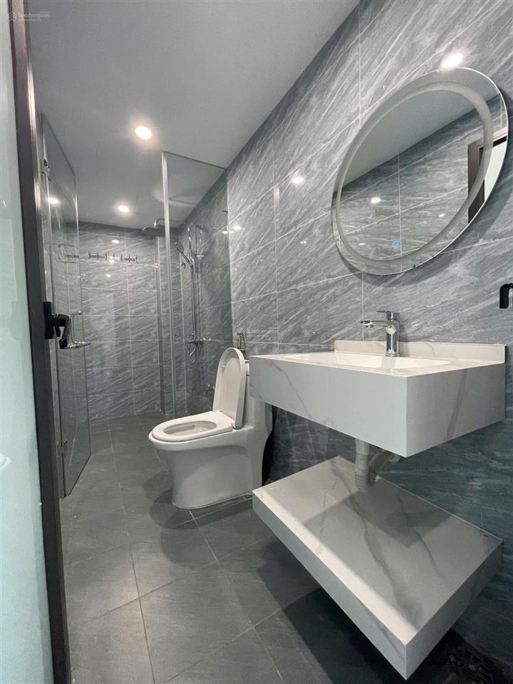 Nhà 2 mặt tiền/2 mặt đường thông ôtô đi qua+thang máy 101m2x4 tầng/ngay gần kđt đô nghĩa (ảnh thật)