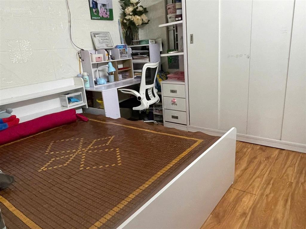 Cần bán nhanh giảm giá căn nhà trong đê yên nghĩa, 200m ra quốc lộ 6~ 32m2x4t, 3 ngủ (ảnh thật)