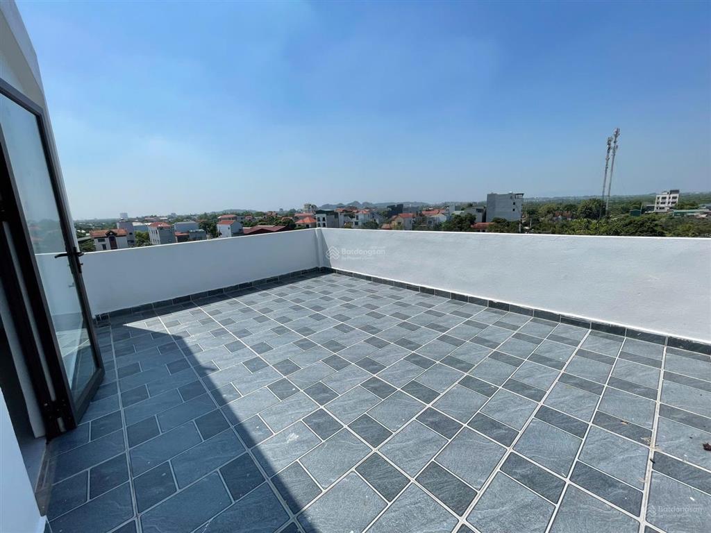 Nhà xây độc lập, hiện đại đường ôtô tránh nhau~70m2x5t gần kđt đô nghĩa (ở+kd online+văn phòng tốt)