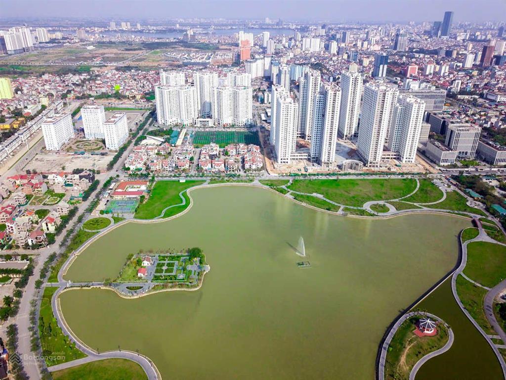 Bán căn góc biệt thự tp giao lưu phạm văn đồng. 170m. 4 tầng, sổ đỏ cc. 76 tỷ.  0974 687 ***