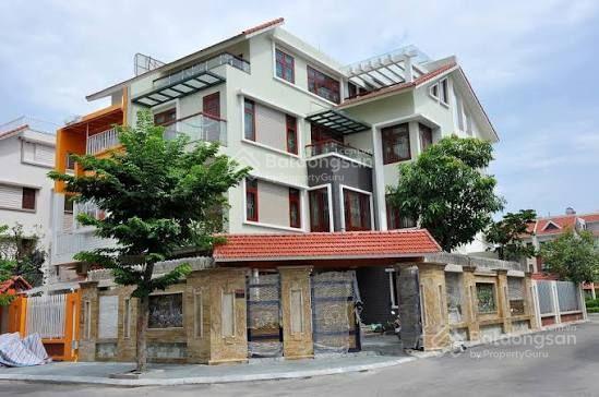 Bán căn góc biệt thự tp giao lưu phạm văn đồng. 170m. 4 tầng, sổ đỏ cc. 76 tỷ.  0974 687 ***
