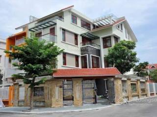 Bán căn góc biệt thự tp giao lưu phạm văn đồng. 170m. 4 tầng, sổ đỏ cc. 76 tỷ.  0974 687 ***