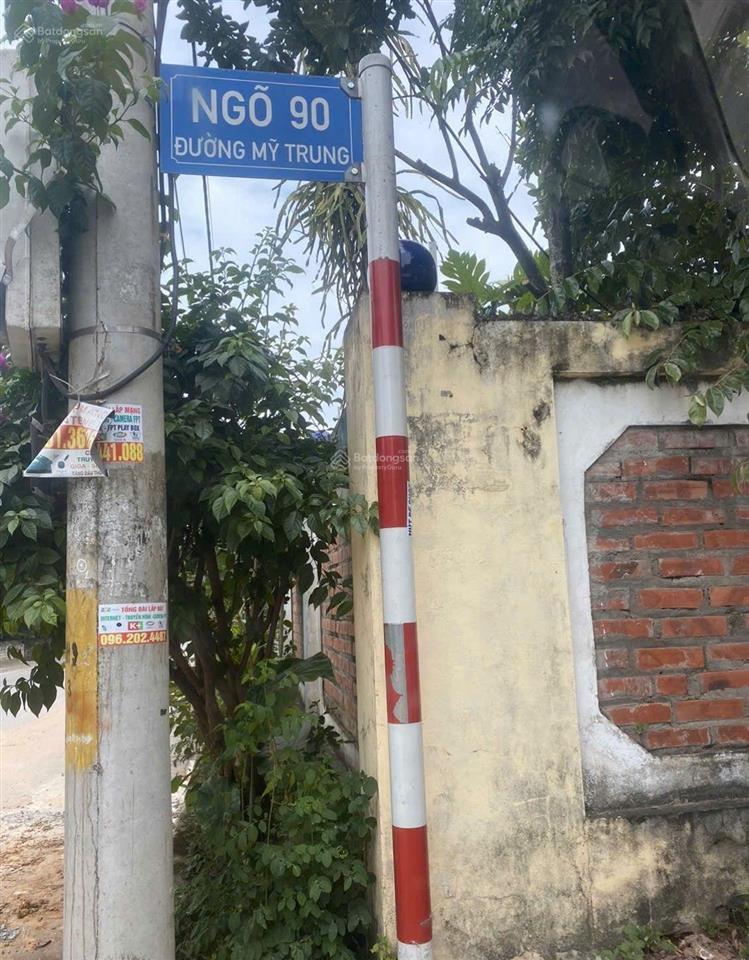 Bán 90m2 đất ngõ 90 mỹ trung  sơn tây. mt 5m. sẵn sổ. 1,3 tỷ.  0974 687 ***