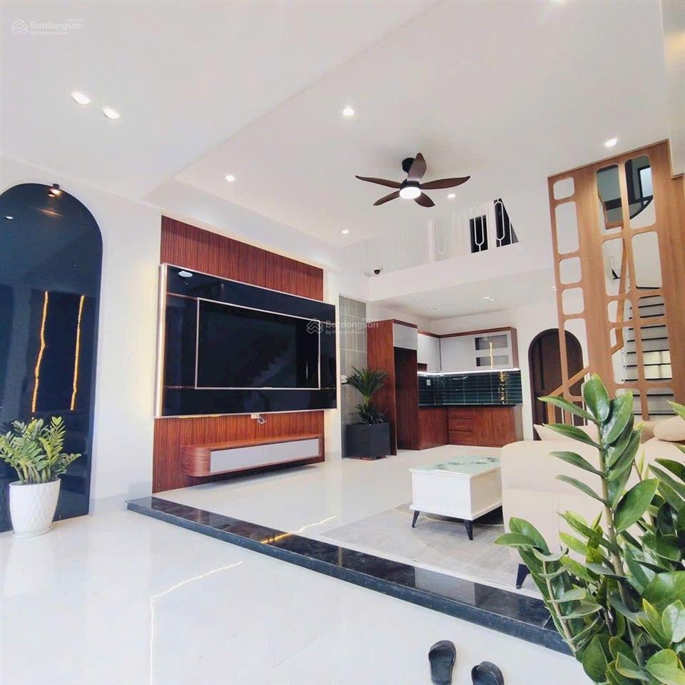 Bán nhà riêng tại an dương vương, quận 6, giá chỉ 4,9 tỷ, dt 60m2, 3pn, 2wc, bao đẹp, 090958321