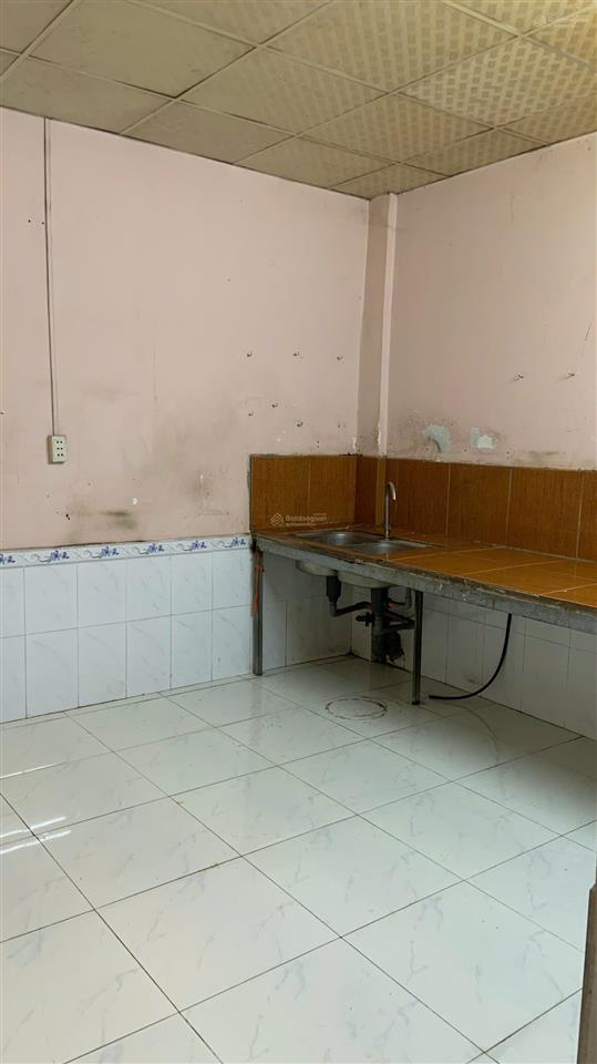 Cho thuê nhà mặt tiền kinh doanh 5.2 x 50m