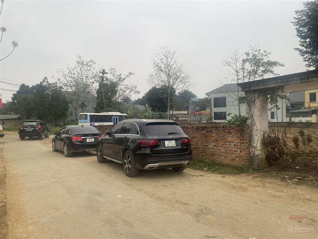 Siêu phẩm 400m2 trục chính thôn miễu ngay cổng trường đại học việt nhật, giá hơn 30tr/m2